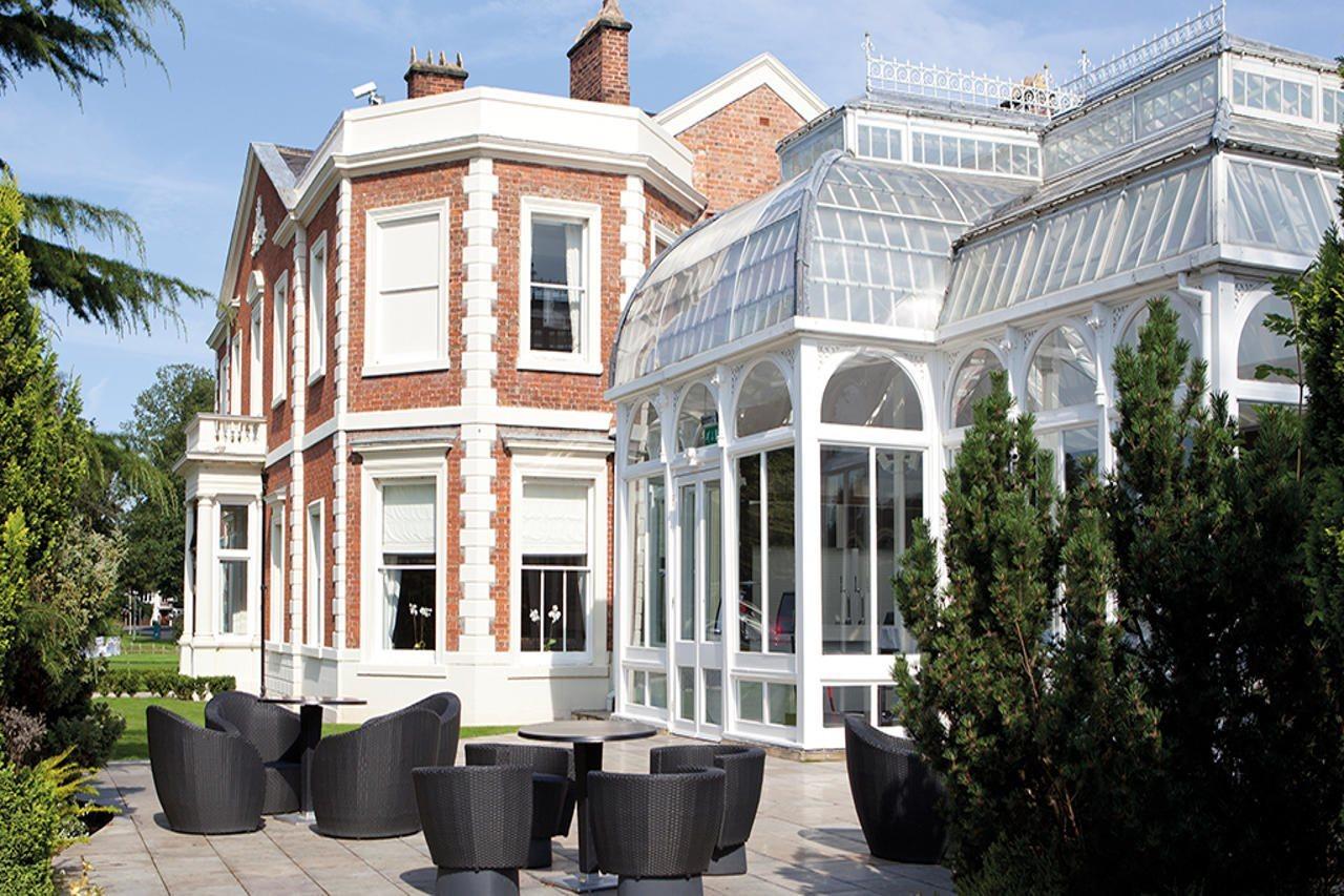 Doubletree By Hilton Chester Exteriér fotografie
